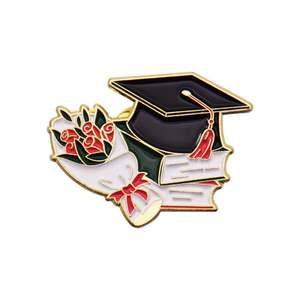 Nuevo Diseño Broche de Metal Fundido para Ceremonia de Graduación, con Frase Creativa, para Birrete de Doctorado, Flor para la Oreja, Corsage, Mochila o Blusa - Product Image 1