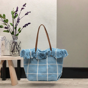 Bolso Tote de Ganchillo Azul para Mujer, Bolso de Playa Bohemio, Bolso Tote con Flecos Azules, Bolso Tote con Patrón a Cuadros, Bolso de Playa para Verano - Product Image 3
