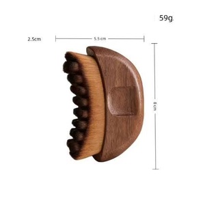 Brosse faciale en bois pour drainage lymphatique et exfoliation, forme ovale - Product Image 4