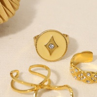 Ensemble de décoration à la main de luxe léger Bague ligne géométrique Bague diamant en acier inoxydable pour femmes