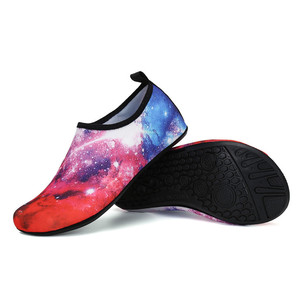 Calcetines acuáticos de secado rápido para hombres y mujeres, zapatos para playa, natación, deportes, surf, piscina, caminar, zapatos de jardín acuático - Product Image 5
