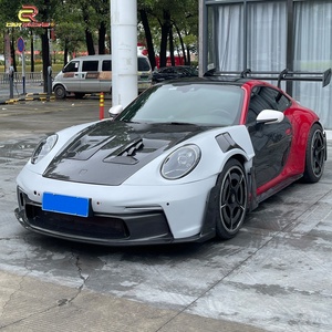 ชุดแต่งตัวถังคาร์บอนไฟเบอร์แบบกึ่งแห้งสไตล์ GT3 RS พร้อมกันชนหน้า-หลัง สปอยเลอร์ ฝากระโปรง สำหรับ Porsche Carrera S 992 911 ปี 2018-2024 - Product Image 2