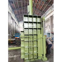 Hochleistungs-Automatische Vertikale Hydraulische Ballenpresse Getriebe 160 Tonnen Edelstahlkonstruktion für Aluminiumdosen-Recyclinganlagen