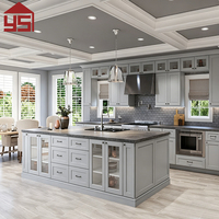Armoires de cuisine classiques de luxe en bois massif gris mat, prêtes à assembler (RTA), avec service de conception 3D gratuit pour projets de villas