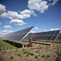 Support de panneau solaire multifonctionnel à entraînement rotatif monoaxe avec contrôle IA pour tracker solaire photovoltaïque