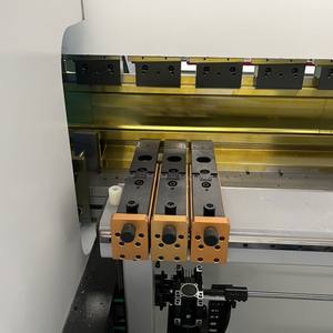 Venta Directa de Fábrica HUNSONE, Dobladora Plegadora <span class=keywords><strong>CNC</strong></span> 170T3200, Prensa Plegadora <span class=keywords><strong>CNC</strong></span> para Doblado de Acero, Máquina Dobladora de Chapa Metálica - Product Image 4