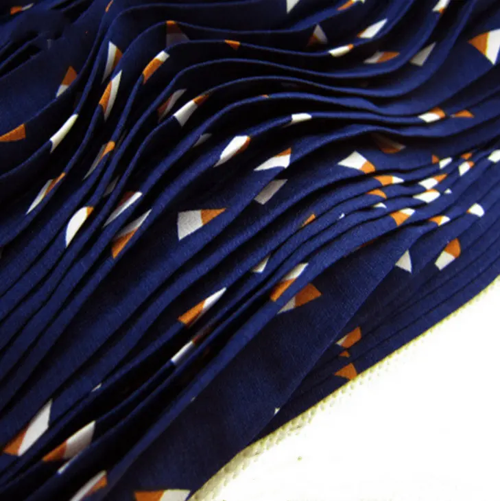 fashion chiffon printed 100% polyester pleated fabric for dress