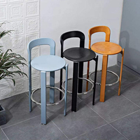 Tabouret de bar scandinave en bois, dossier courbé monobloc, repose-pieds en métal poli, style minimaliste pour la maison, la cuisine, le bar, usage commercial
