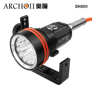 ARCHON DH800 Torcia Subacquea Professionale 8000 Lumen Luce Bianca Calda LED Flood Spot Subacquea 200 Metri per Immersioni e Ricerca e Soccorso - Product Image 5