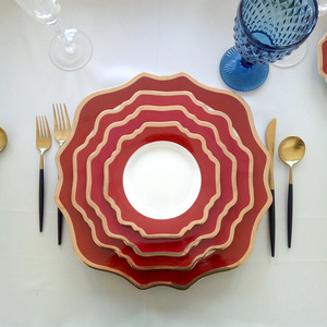 Service de vaisselle de luxe en porcelaine fine avec bord doré, motif tournesol, pour mariage et réceptions - Product Image 1