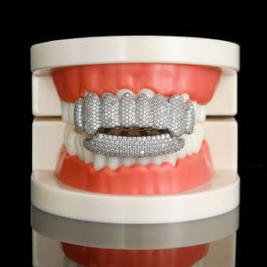 BES vendita calda 2024 Hiphop denti Grillz oro e argento superiore inferiore griglia oro Grillz denti - Product Image 4