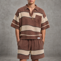 Ensemble deux pièces décontracté pour homme : Polo en maille crochetée rayé marron et short – Tenue d'été assortie pour homme
