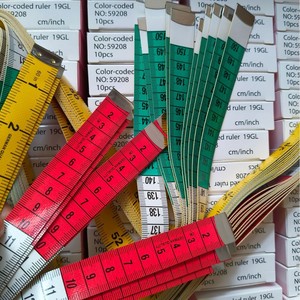 เทปวัดตัว PVC แบบนิ่ม 1.5 ม. กล่องสีสันสดใส อุปกรณ์วัดตัวสำหรับงานตัดเย็บ พกพาสะดวก อุปกรณ์งานหนัง - Product Image 4