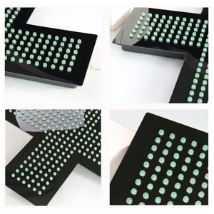 ป้ายไฟ LED รูปกากบาทสำหรับร้านขายยา ขนาด 48x48 ซม. ผลิตจากอะคริลิค สำหรับใช้ภายในอาคาร ได้รับมาตรฐาน CE RoHS - Product Image 4