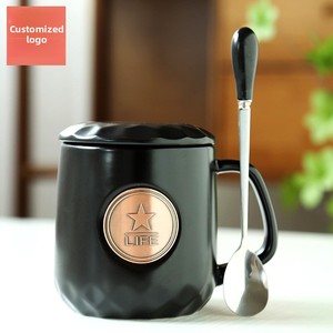 Taza de Café de Cerámica con Tapa y Cuchara, Diseño Nórdico/Minimalista, Venta al Por Mayor, Suministro de Fábrica - Product Image 2