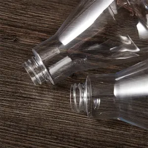 वॉटर गार्डनिंग प्लांट के लिए ट्रिगर पंप स्प्रे के साथ 520 मिलीलीटर लक्जरी शीर्ष गुणवत्ता वाली प्लास्टिक रूम स्प्रे बोतल