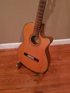 Ventes d'usine Acoustique <span class=keywords><strong>Guitare</strong></span> En Bois Affichage <span class=keywords><strong>Guitare</strong></span> Rack Construit À La <span class=keywords><strong>Main</strong></span> Gravé Violon Titulaire En Bois <span class=keywords><strong>Guitare</strong></span> Titulaire - Product Image 5