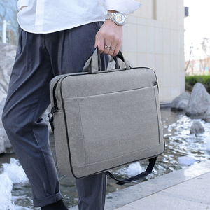 Sac à bandoulière pour ordinateur portable 15,6 pouces, étanche, personnalisé, pour vente en gros, mallette de transport, pochette de protection - Product Image 3