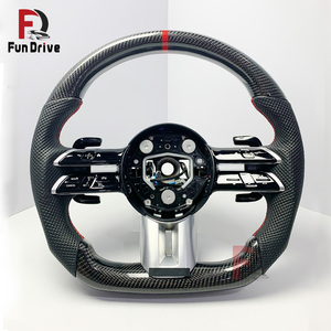 Accessoires de mise à niveau automobile <span class=keywords><strong>Mercedes</strong></span> en fibre de carbone pour volant AMG Classe A W177 A200, Classe V W447, GLC X253 300 63s C63 43 G63 - Product Image 5