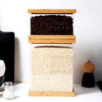Boîte de rangement alimentaire rectangulaire en bambou de taille moyenne au design moderne avec couvercle hermétique en bambou pour la farine et les collations