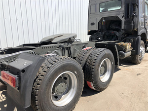 Camion tracteur d'occasion Sinotruk Euro2 Diesel 6X4 à direction à gauche HOWO 10 roues avec capacité de charge de 21-30T, 371 ch, caméra arrière 360° - Product Image 6