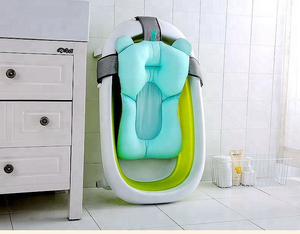 <b>Foldable</b> and Non-slip Baby bathtub with Stable Support Suitable for home use. - Product Image 5