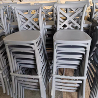 Chaise en plastique Chiavari à dossier croisé, prix d'usine en gros, pour mariages, événements, hôtels, banquets, salles à manger, parcs et bars