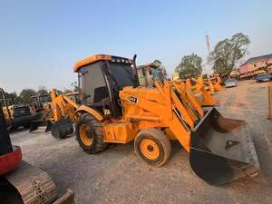 Chargeuse-pelleteuse d'occasion JCB 3CX à vendre, très demandée - Product Image 2