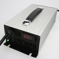 Chargeur de batterie Li-ion et plomb-acide haute puissance OEM ODM avec communication CAN pour fabricants de chariots de golf, robots et drones