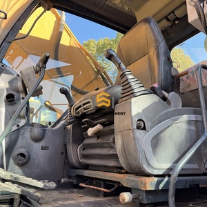 Excavatrice sur chenilles Hyundai 35 tonnes 350LVS d'occasion, peinture d'origine, avec moteur, boîte de vitesses et puissance de 260 kW - Product Image 5