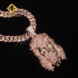 Collier pendentif tête de Jésus en moissanite sablée Zuanfa Jewelry, plaqué or rose, bijoux hip-hop, cadeau pour homme - Product Image 2