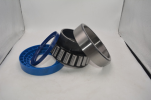Piezas de Camión: Cubo de Rueda con Rodamiento OEM 20819804 20820402 21328177 21328181 7420819806 7421328181 para Camiones de Trabajo Pesado - Product Image 3