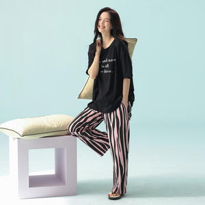 Manufacturer Custom Causal Sleep Lounge Wear Set <b>Women's</b> V-neck 2 Piece Oversized Breathable Cotton Ribbed Loungewear Sets <b>Women</b> - Product Image 3