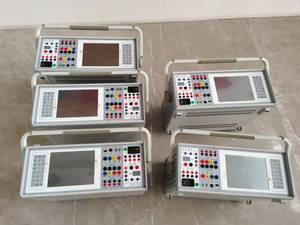 เครื่องทดสอบรีเลย์ความแม่นยำสูง 0.2% รุ่น 4current สำหรับชุด MCRT43N IP55 300VA แรงดันไฟฟ้าอื่นๆ พร้อมบริการปรับแต่งตามความต้องการ - Product Image 3