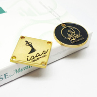 Etiqueta Metálica Personalizada para Ropa y Calzado, Grabado de Nombre y Logotipo, Etiqueta Metálica Texturizada con Cordón, Sin Níquel, con Pedrería