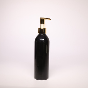 Bouteilles cosmétiques en plastique noir de 300 ml avec bouchons à vis dorés, lotion pour le corps, shampoing, gel douche, huile, bouteilles rechargeables en PET - Product Image 6