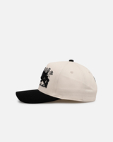 Gorra de Béisbol Bordada con Ángeles Góticos en Dos Tonos - Beige y Negro