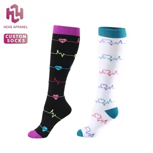 Zhejiang Socken hersteller Kunden spezifische medizinische Kompression strümpfe 15-20 mmHg Kompression strümpfe Sport Running Nurse For Women