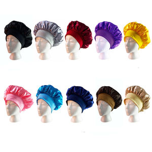 <span class=keywords><strong>Bonnet</strong></span> <span class=keywords><strong>de</strong></span> <span class=keywords><strong>nuit</strong></span> pour cheveux en gros Bonnets solides avec bandeau <span class=keywords><strong>Bonnet</strong></span> <span class=keywords><strong>de</strong></span> couchage pour cheveux en <span class=keywords><strong>satin</strong></span> <span class=keywords><strong>de</strong></span> <span class=keywords><strong>soie</strong></span> noir - Product Image 2