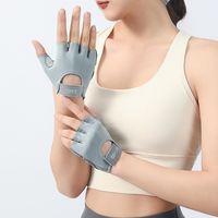 Gants de sport Maxbrace personnalisés unisexes, rembourrés en gel, légers, respirants, demi-doigts, pour la musculation, la remise en forme, la salle de sport