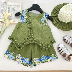 Ensemble d'été pour filles Nouveauté 2026 – Haut en dentelle et short – Style vacances pour petites filles – Ensemble deux pièces – Vente en gros pour les filles branchées - Product Image 6