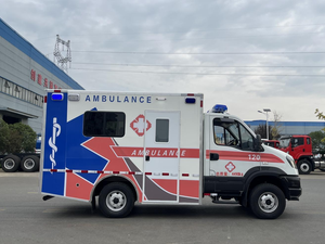 NJIVECO NAVECO Veicolo Ambulanza 4x4 Fuoristrada Guida a Sinistra Diesel Furgone Medico Ambulanza Imbarcazioni di Emergenza Auto Ambulanza - Product Image 4