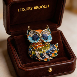 Broche de Búho Xiliangfeizi con Esmalte y Circonita, Pin de Moda para Mujer, Joyería de Regalo - Product Image 3
