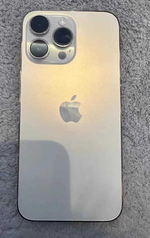 iPhone 15 Pro