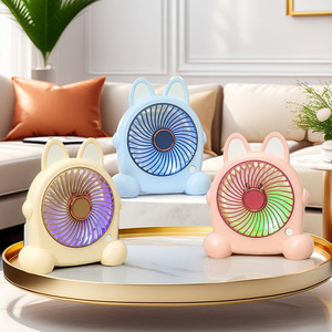 Ventilateur de refroidissement USB rechargeable à trois vitesses réglables en plastique, nouveau design mignon pour bureau, chevet et usage domestique - Product Image 4
