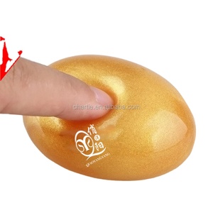 Jabón de limpieza de gelatina hecho a mano con lámina de oro <span class=keywords><strong>hidratante</strong></span> de cabeza negra - Product Image 1