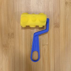 Grand <span class=keywords><strong>pochoir</strong></span> jaune en forme de 7 tampons à rouleau éponge pinceau à peinture manche en plastique fournitures d'art - Product Image 3