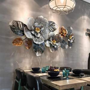 Décoration Murale Métallique Dorée de Luxe Style Nordique 120x60cm, Motif Floral Printanier, Idéale pour Hôtels – Vente Directe Usine - Product Image 6