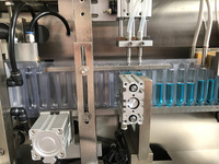 Machine de remplissage et de scellage de liquides pour ampoules en plastique 10 ml, machine de formage-remplissage-scellage