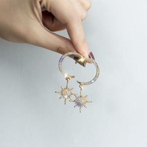 <span class=keywords><strong>Orecchini</strong></span> ispirati al Designer all'ingrosso con spilla in <span class=keywords><strong>argento</strong></span> con strass con diamanti lucidi e luna irregolare - Product Image 4